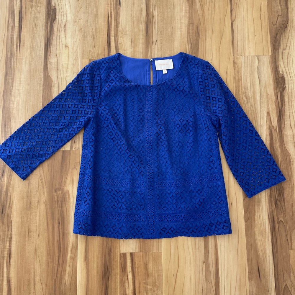 Skies are blue royal blue blouse size s